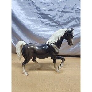 Vintage Breyer Horse Glossy Charcoal Family Arabian Stallion Hickory USA EUC